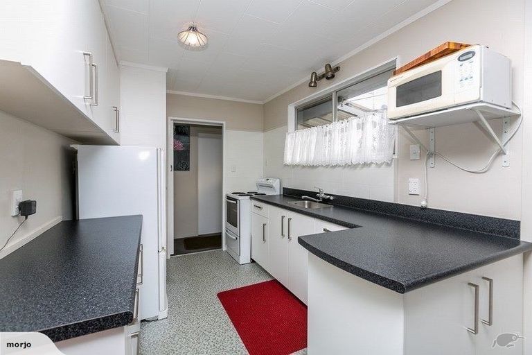 Photo of property in 14 Elizabeth Place, Ferndale, New Plymouth, 4310