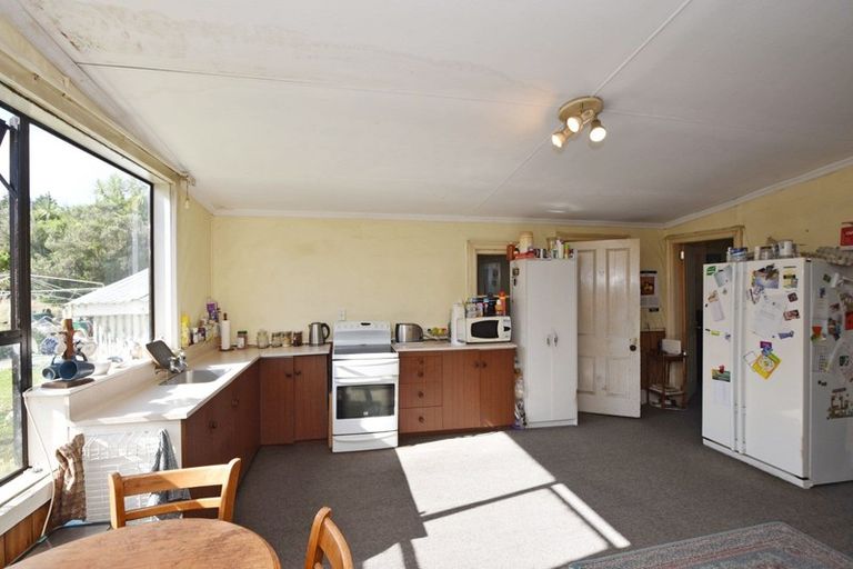 Photo of property in 700 Bluff Highway, Clifton, Invercargill, 9877