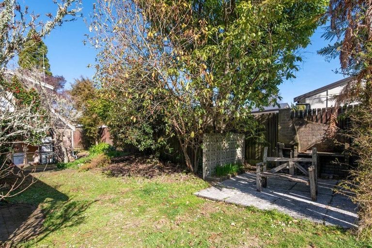 Photo of property in 37 Utuhina Road, Springfield, Rotorua, 3015