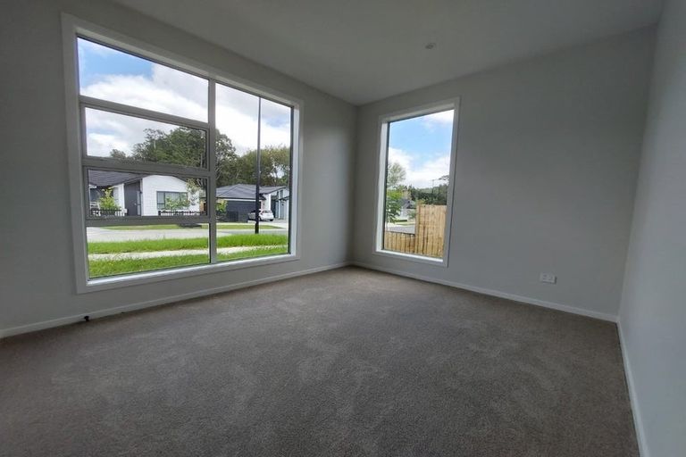Photo of property in 10 Haupa Nui Road, Wainui, 0932