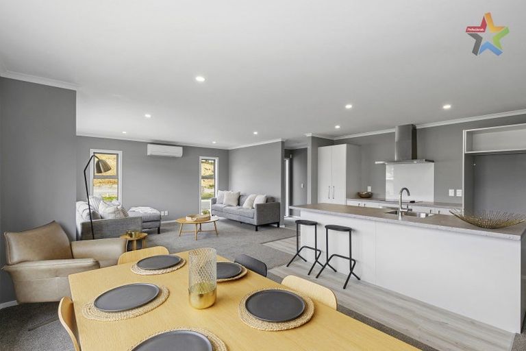 Photo of property in 8 Mohua Way, Kelson, 5010