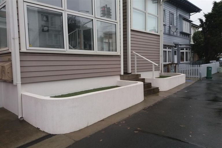 Photo of property in 231 The Terrace, Wellington Central, Wellington, 6011