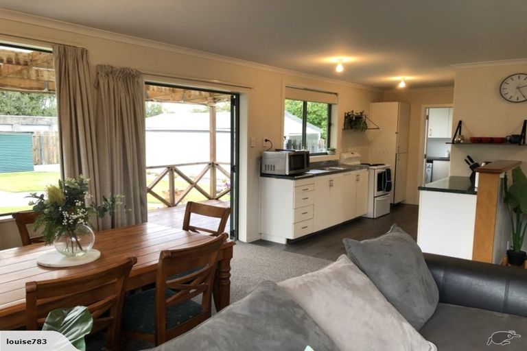 Photo of property in 6 Mararoa Drive, Manapouri, 9679