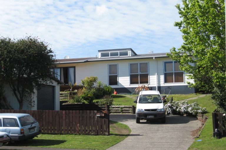 Photo of property in 56 Esmeralda Street, Welcome Bay, Tauranga, 3112
