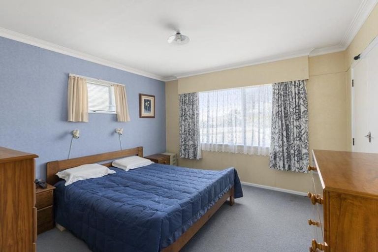 Photo of property in 20 Stirling Street, Levin, 5510