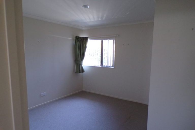 Photo of property in 7a Warwick Crescent, Taradale, Napier, 4112