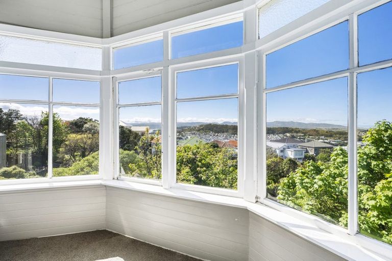 Photo of property in 55 Central Terrace, Kelburn, Wellington, 6012
