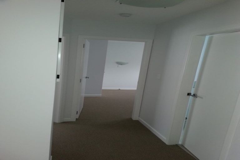 Photo of property in 34a Allington Road, Karori, Wellington, 6012