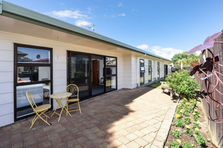 Photo of property in 30a Sandwich Road, St Andrews, Hamilton, 3200