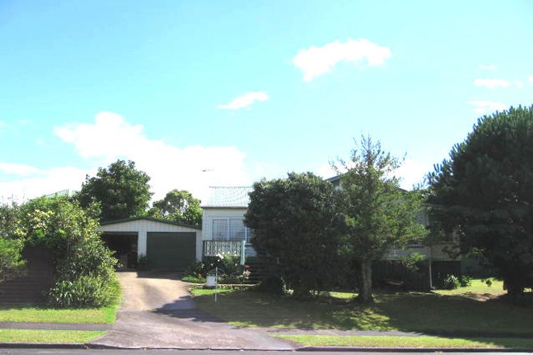 Photo of property in 7 Mckinley Road, Sunnyvale, Auckland, 0612