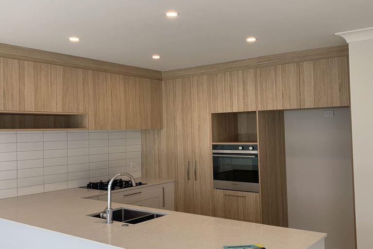 Photo of property in 20 Rauriki Lane, Rosehill, Papakura, 2113