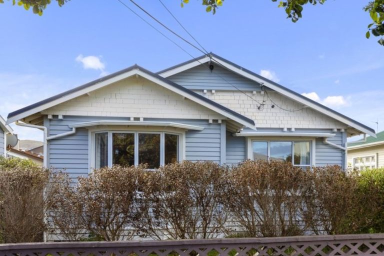 Photo of property in 25 Elizabeth Street, Petone, Lower Hutt, 5012