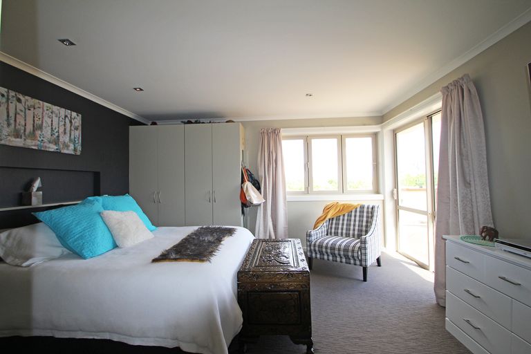 Photo of property in 67 Wharfe Street, South Hill, Oamaru, 9400