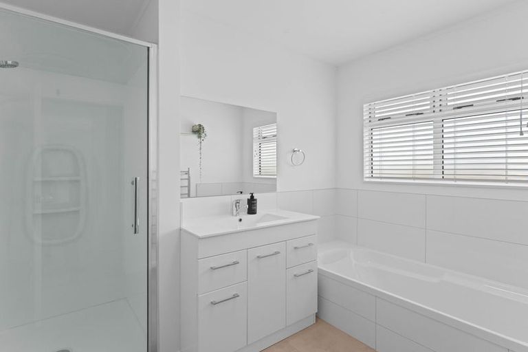 Photo of property in 21 Stanley Street, Wharewaka, Taupo, 3330