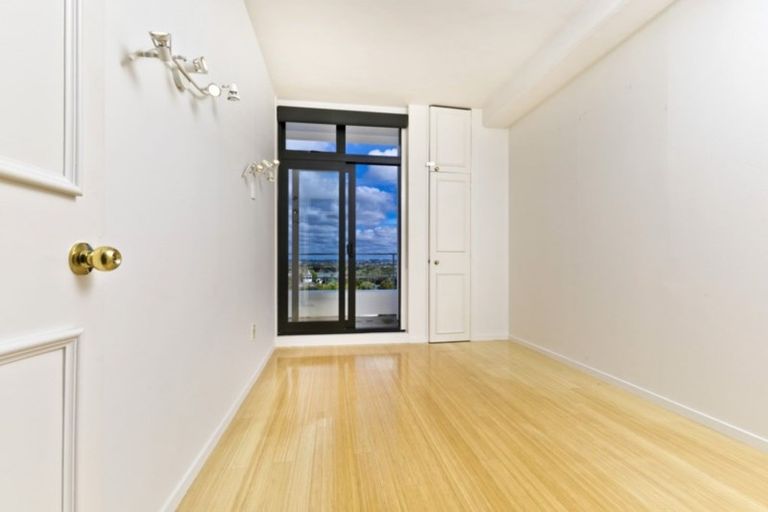 Photo of property in 58/45 Stanley Road, Stanley Point, Auckland, 0624