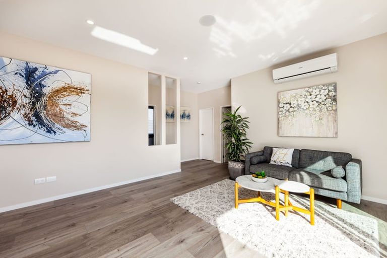 Photo of property in 194 Harris Drive, Silverdale, 0932