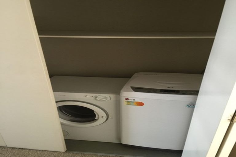 Photo of property in 22/3 Ngahura Street, Eden Terrace, Auckland, 1021