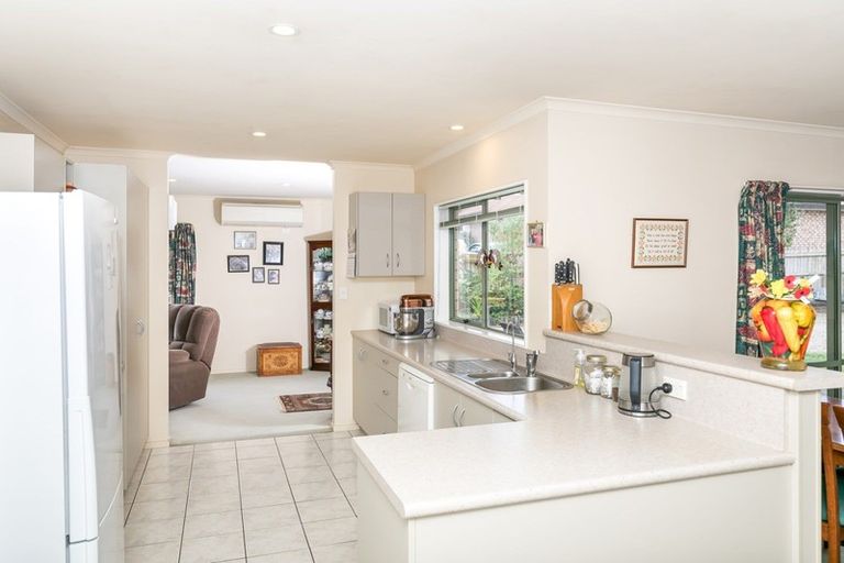 Photo of property in 30 Discovery Drive, Flagstaff, Hamilton, 3210