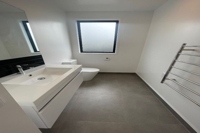 Photo of property in 10 Ara Reti, Mangere, Auckland, 2022