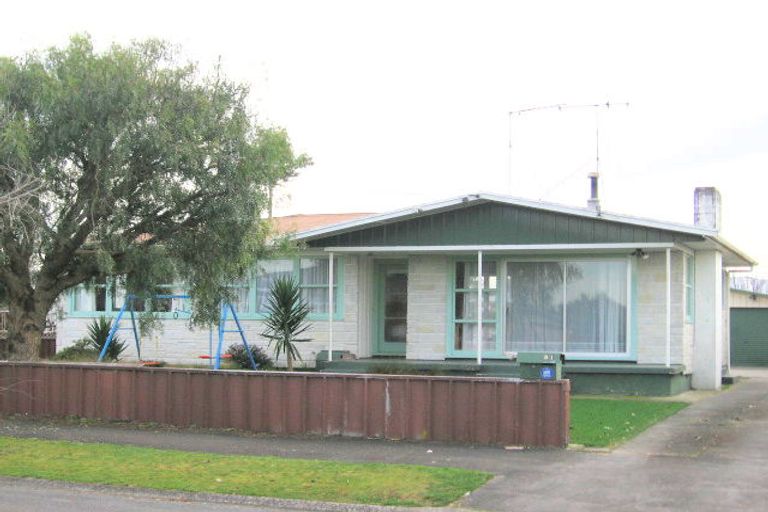 Photo of property in 21 Mears Road, St Andrews, Hamilton, 3200