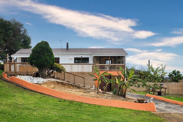 Photo of property in 2191 Tuakau Bridge-port Waikato Roa, Port Waikato, Tuakau, 2695