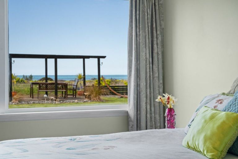 Photo of property in 208 Rarangi Beach Road, Rarangi, Blenheim, 7273