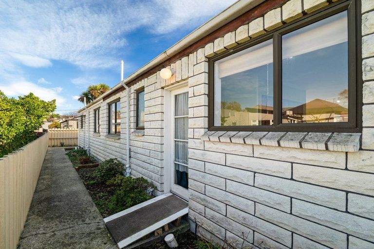 Photo of property in 10d Law Street, Caversham, Dunedin, 9012