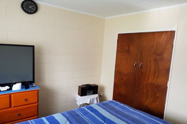 Photo of property in 100 Station Road, Papatoetoe, Auckland, 2025