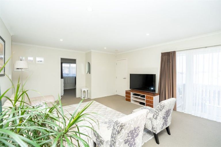 Photo of property in 74 Queens Avenue, Frankton, Hamilton, 3204