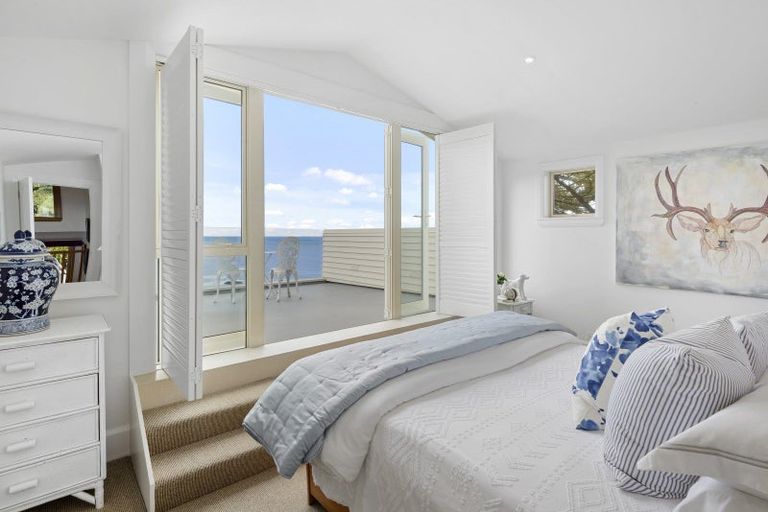 Photo of property in 9 Aranoni Track, Clifton, Christchurch, 8081