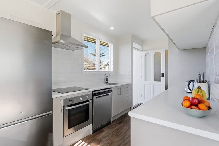 Photo of property in 9 Gray Avenue, Te Puke, 3119
