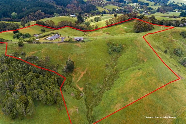 Photo of property in 318 Stoney Creek Road, Kaukapakapa, 0873