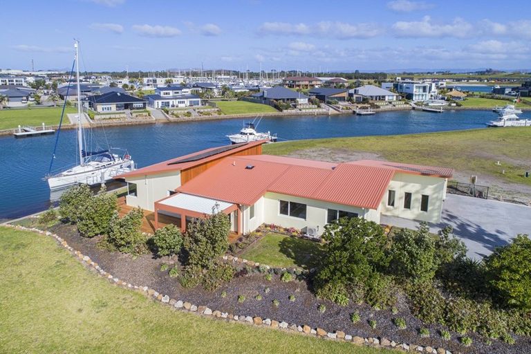 Photo of property in 17 Stace Hopper Drive, One Tree Point, 0118