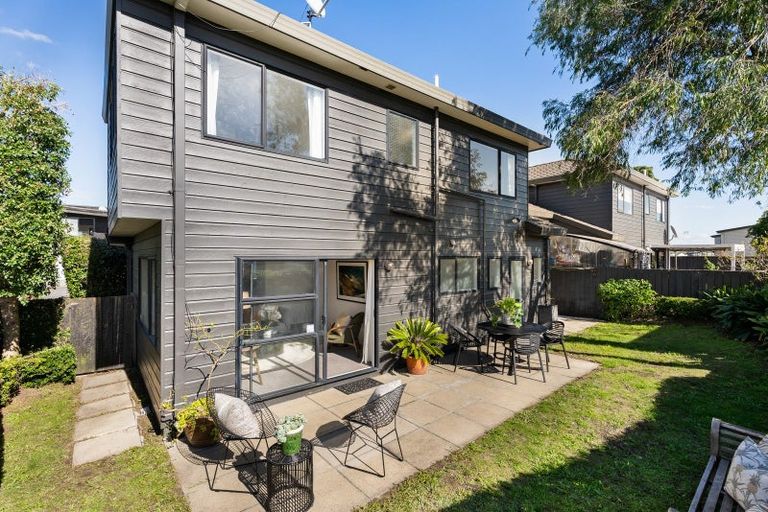 Photo of property in 2b Tokomaru Street, Orakei, Auckland, 1071