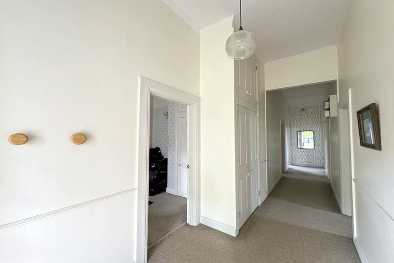 Photo of property in 12 Grant Street, Dannevirke, 4930