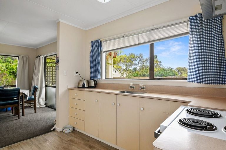 Photo of property in 156 Tipahi Street, Nelson South, Nelson, 7010