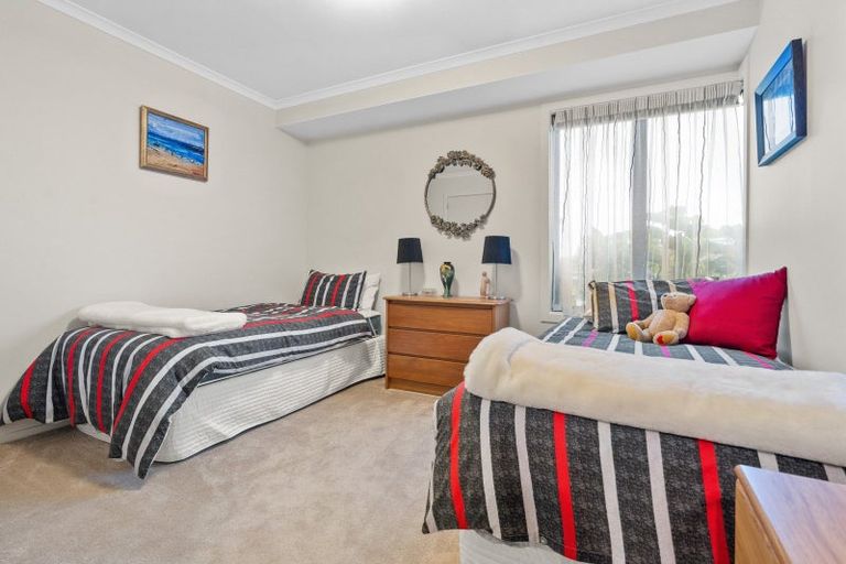 Photo of property in 24 Carrington Drive, Carterton, 5713