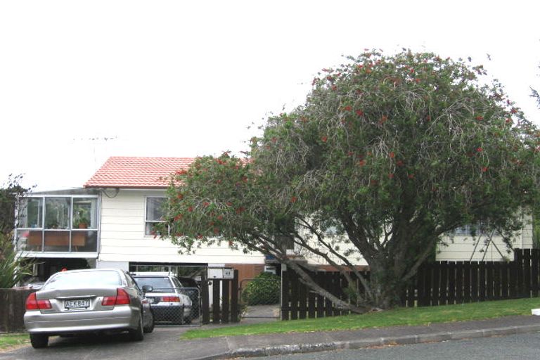 Photo of property in 41 Fordham Street, Beach Haven, Auckland, 0626