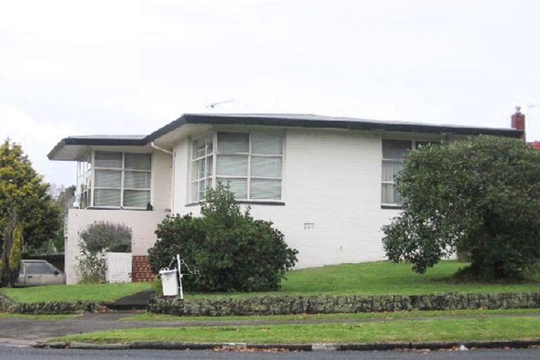 Photo of property in 23 Maxwell Avenue, Papatoetoe, Auckland, 2025