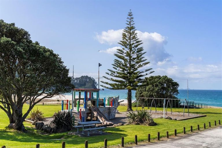Photo of property in 164 Bambury Place, Onemana, Whangamata, 3691