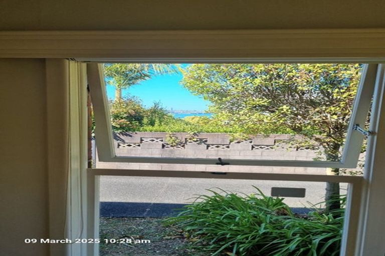 Photo of property in 3/52 Church Street, Northcote Point, Auckland, 0627