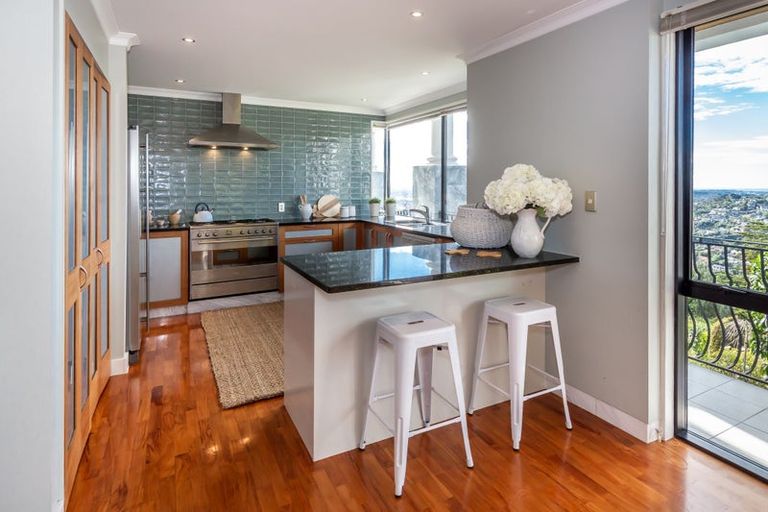 Photo of property in 80 Longhurst Terrace, Cashmere, Christchurch, 8022