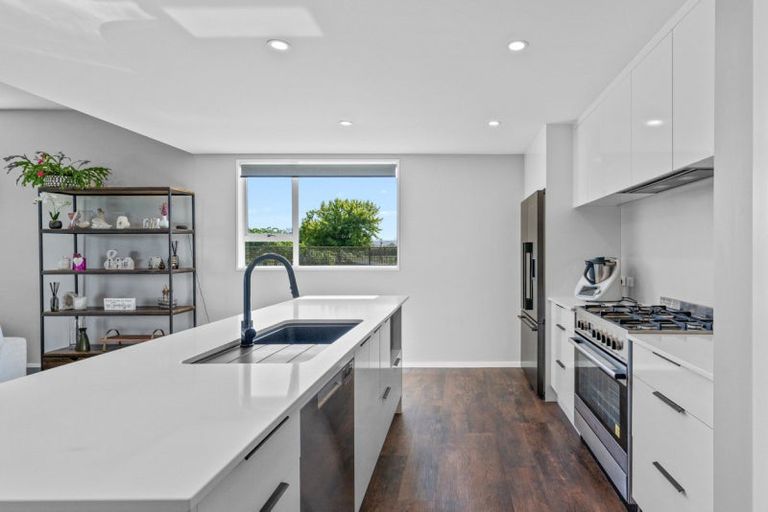 Photo of property in 201 Egerton Road, Winton, 9781