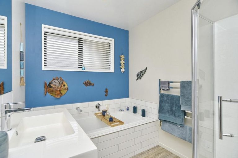 Photo of property in 15 Candy Crescent, Kaiapoi, 7630