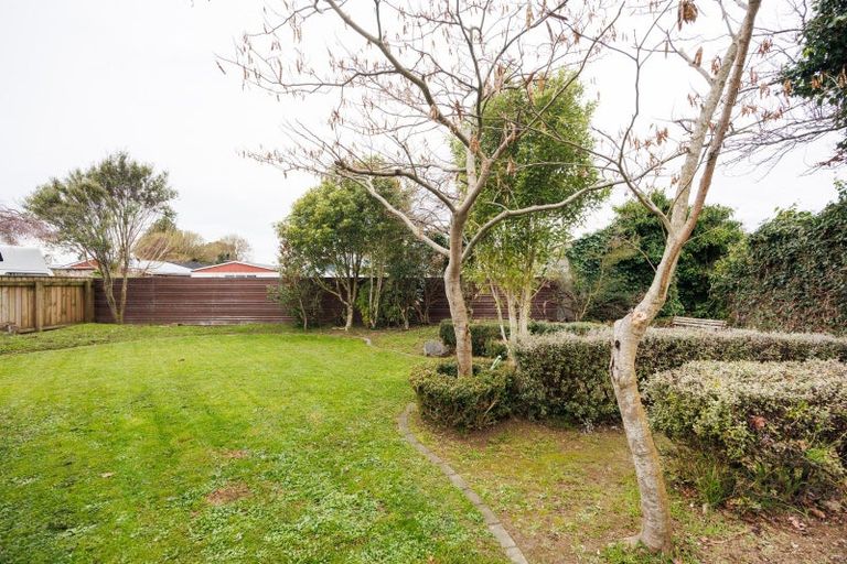 Photo of property in 17 Saturn Crescent, Milson, Palmerston North, 4414