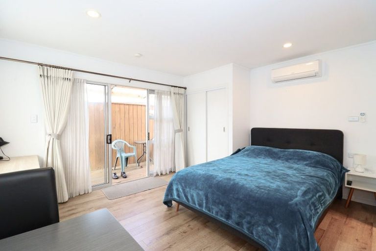 Photo of property in 16 Studfall Street, Pakuranga Heights, Auckland, 2010