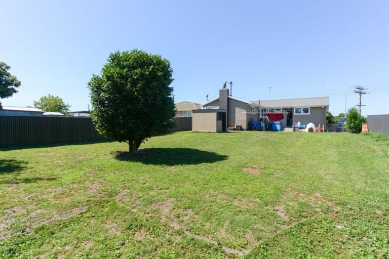 Photo of property in 413 Kotuku Street, Camberley, Hastings, 4120