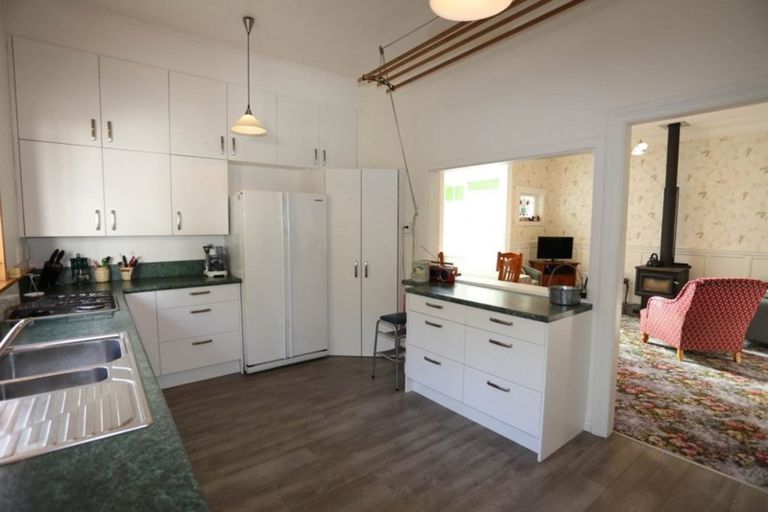 Photo of property in 14 Brittan Terrace, Lyttelton, 8082