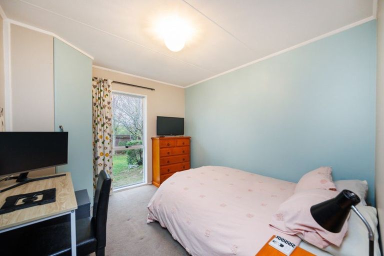 Photo of property in 17 Saturn Crescent, Milson, Palmerston North, 4414