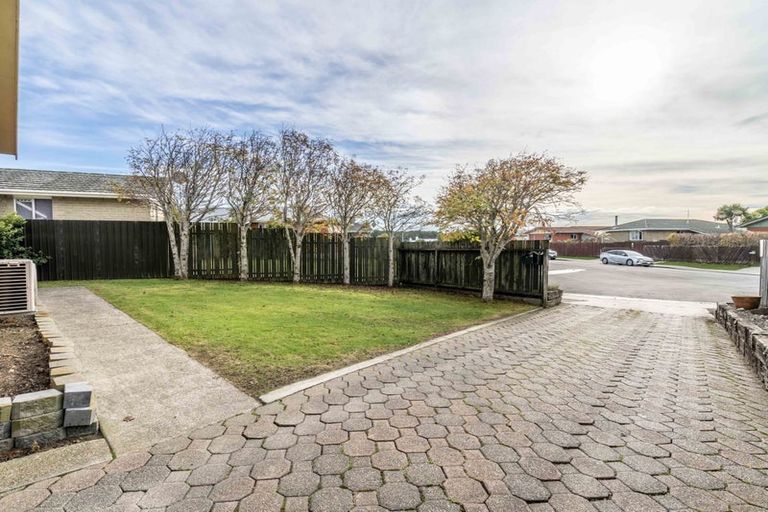 Photo of property in 18 Argyle Street, Kew, Invercargill, 9812